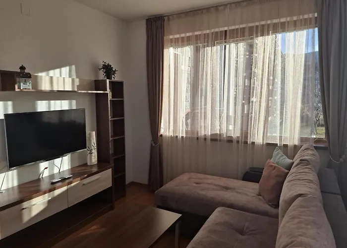 в Belvedere アパート