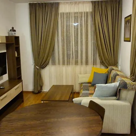 в Belvedere Apartment *